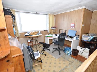 Landing area/Office Study